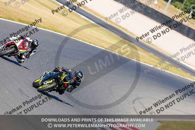 donington no limits trackday;donington park photographs;donington trackday photographs;no limits trackdays;peter wileman photography;trackday digital images;trackday photos